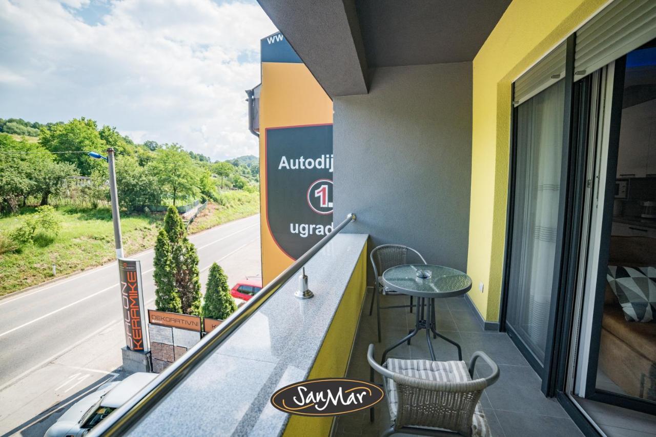 San-Mar Apartments توزلا المظهر الخارجي الصورة