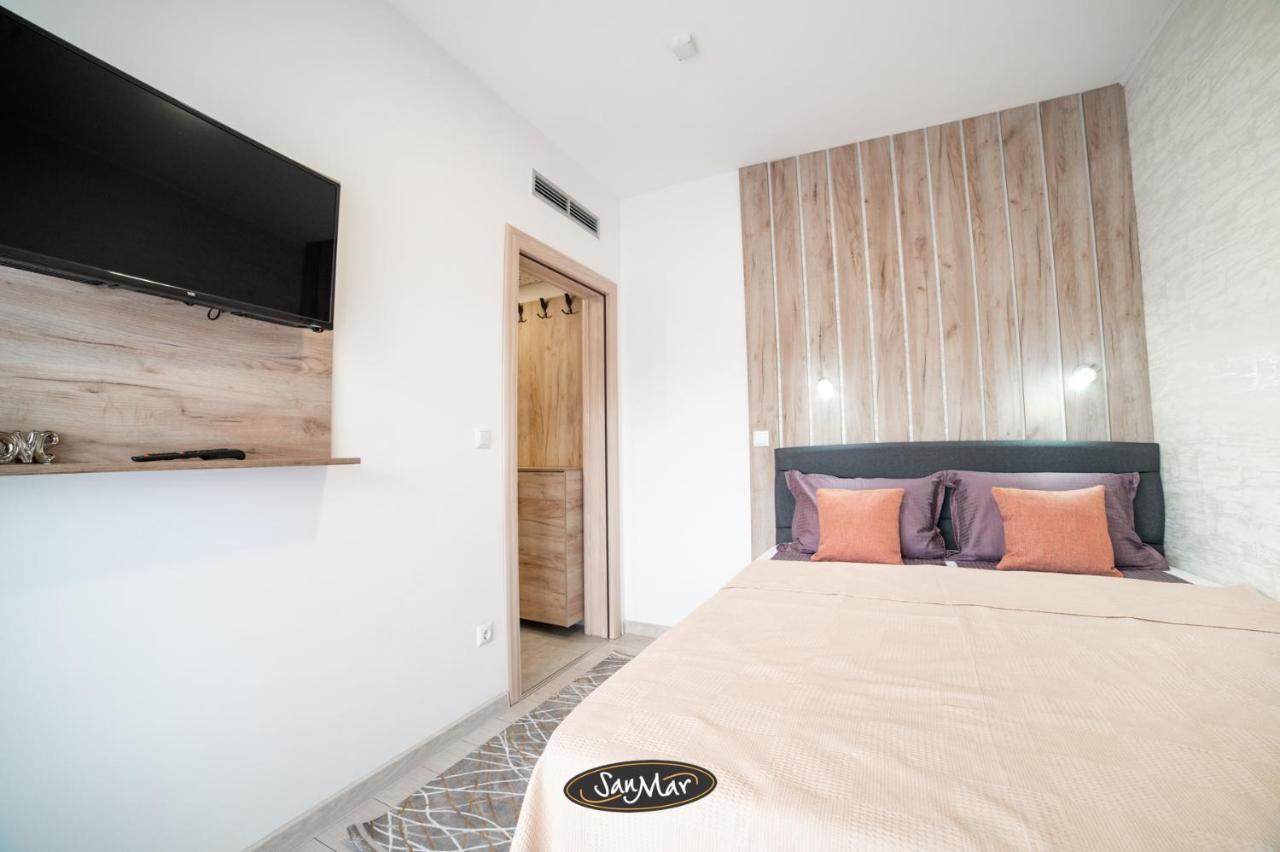 San-Mar Apartments توزلا المظهر الخارجي الصورة